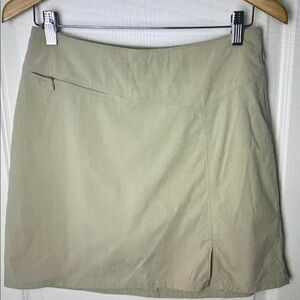 Women's Athletic Shorts in Tan